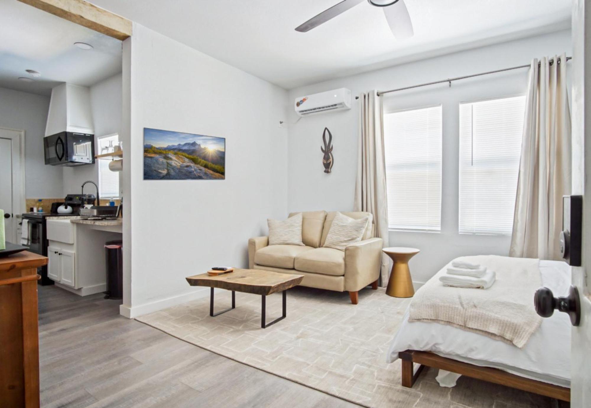 Holiday home Contemporary With Access #34c *